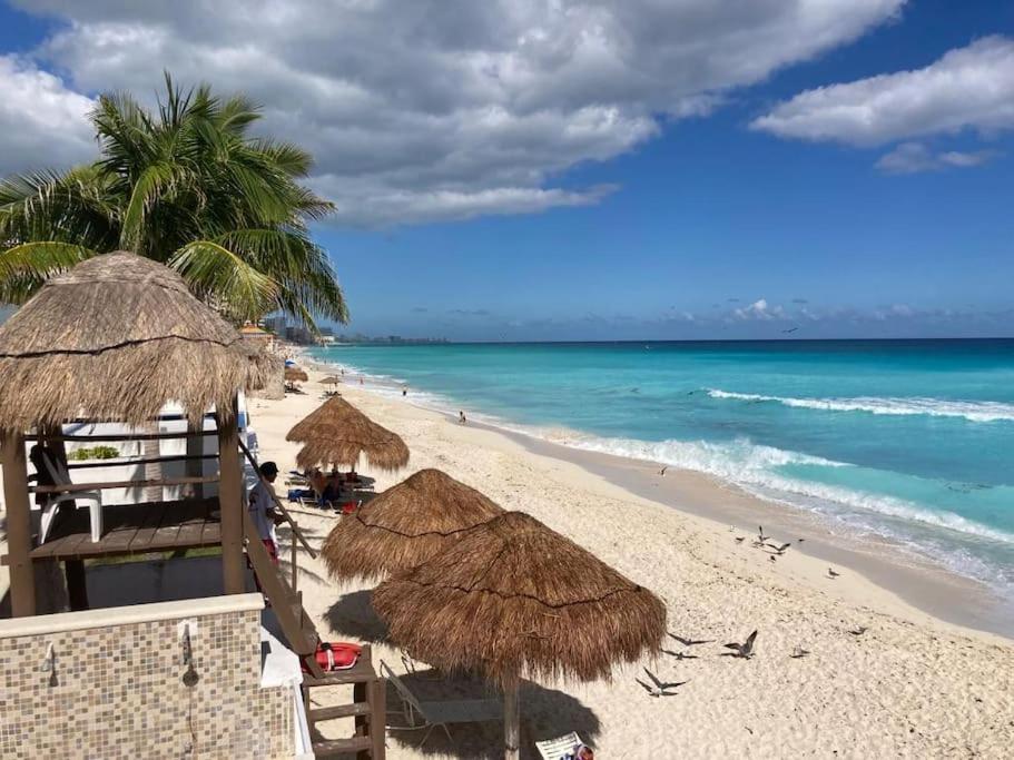 Cancun Oceanfront, Entire Apartment المظهر الخارجي الصورة