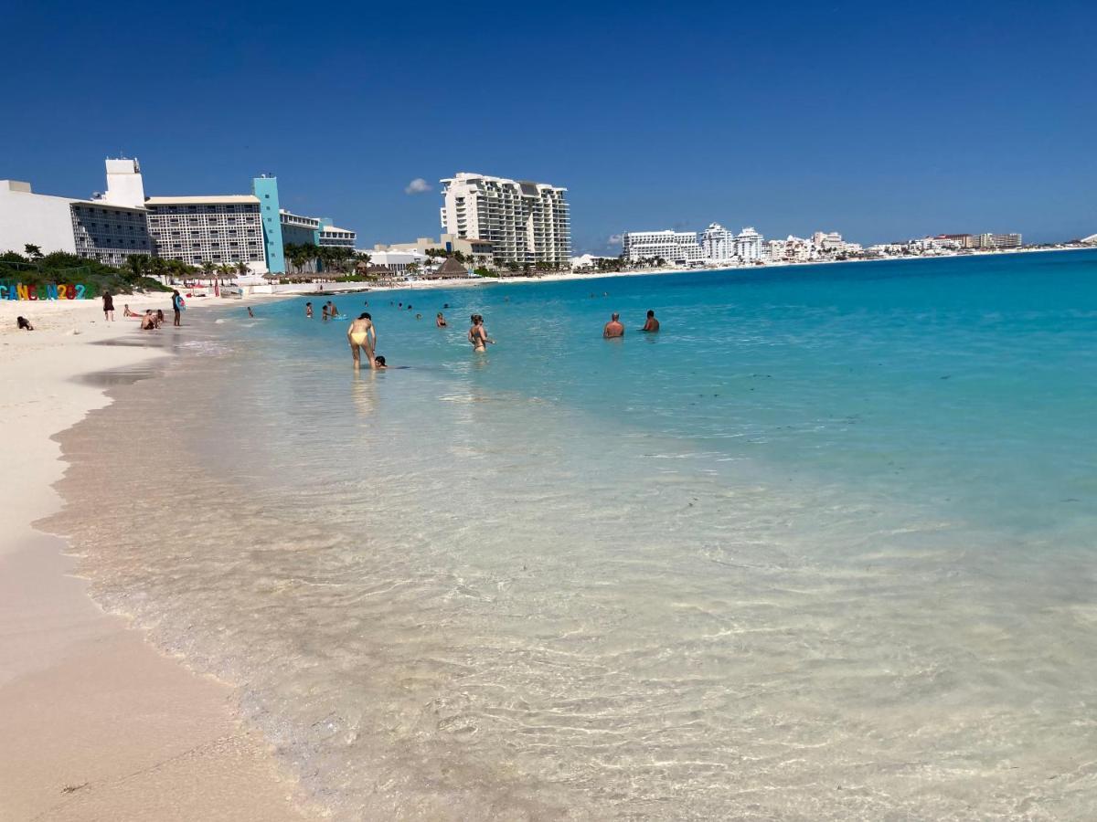 Cancun Oceanfront, Entire Apartment المظهر الخارجي الصورة
