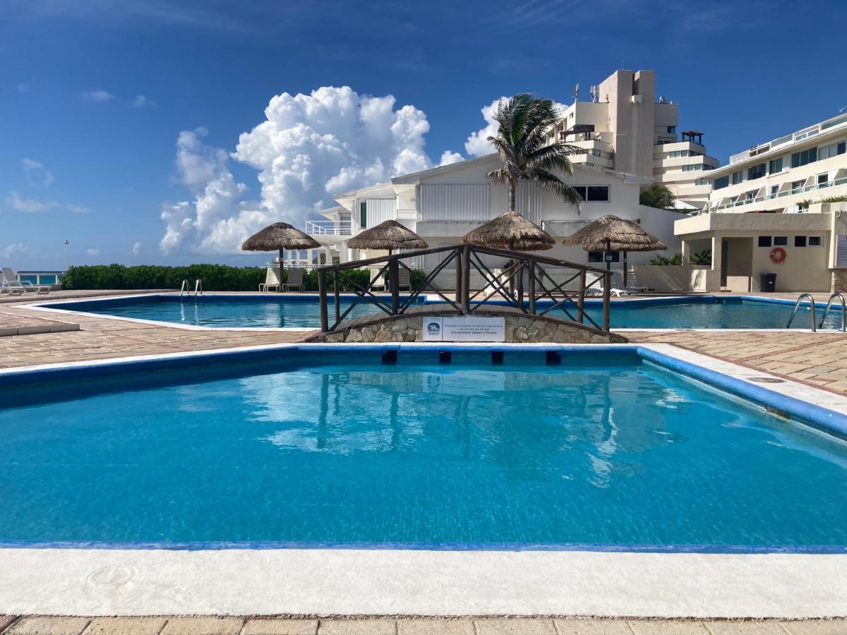Cancun Oceanfront, Entire Apartment المظهر الخارجي الصورة